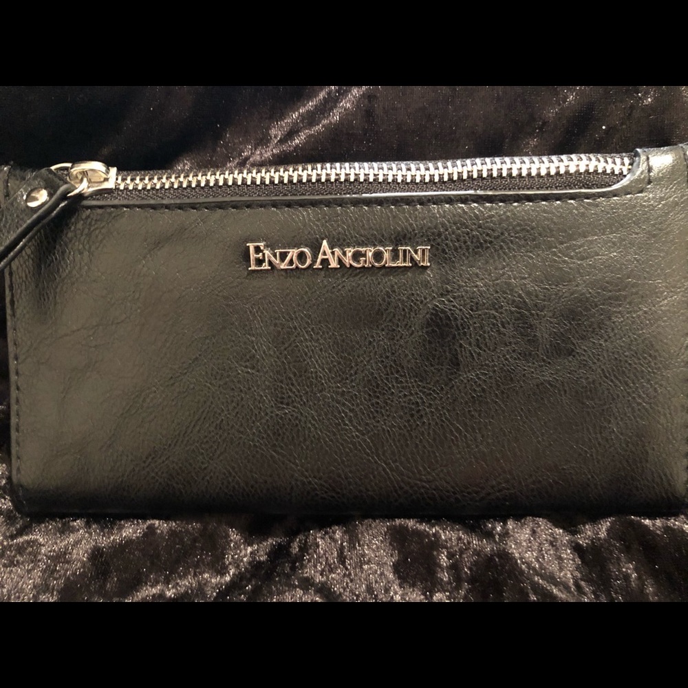 🤍 Enzo Angiolini🤍
